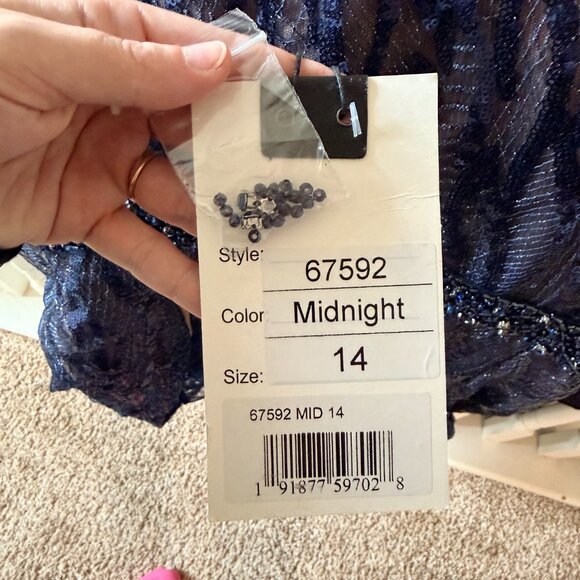 Mac Duggal size 14 Ball Gown - Picture 3 of 11